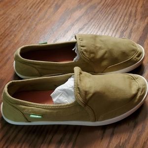 Women's Slip On